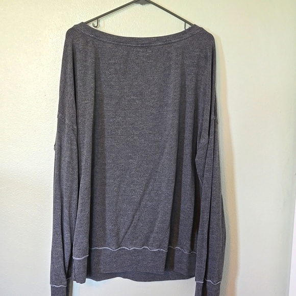 Sundry Oversized Raw Hem Gray Pullover Sweatshirt XL Size 4 - Picture 2 of 11